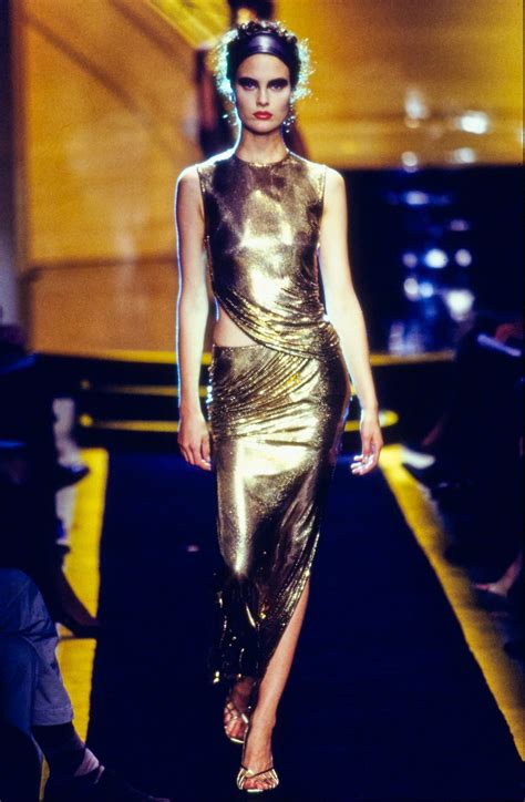 sfilata versace 1997